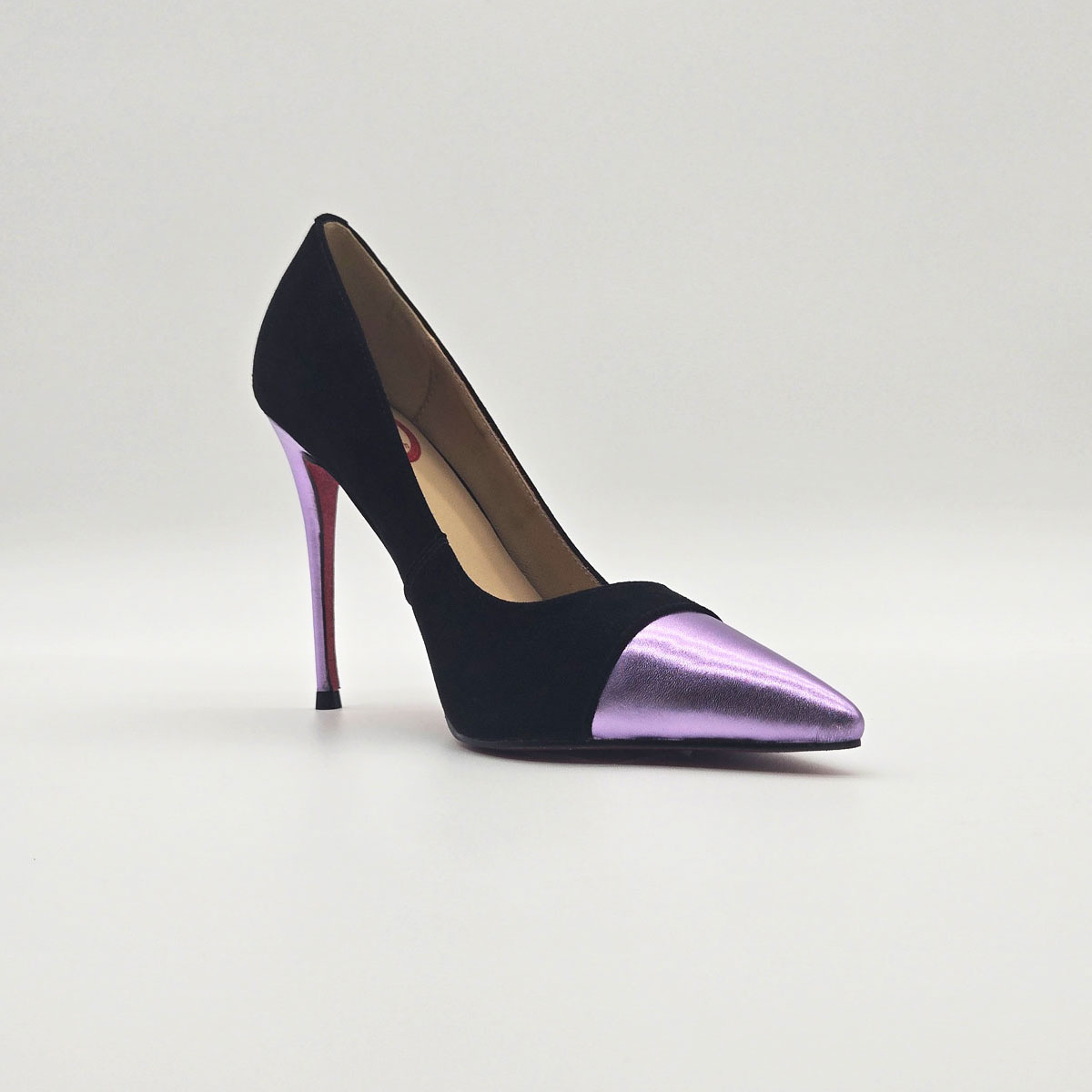 GlamourStride Heels - Mystic Violet