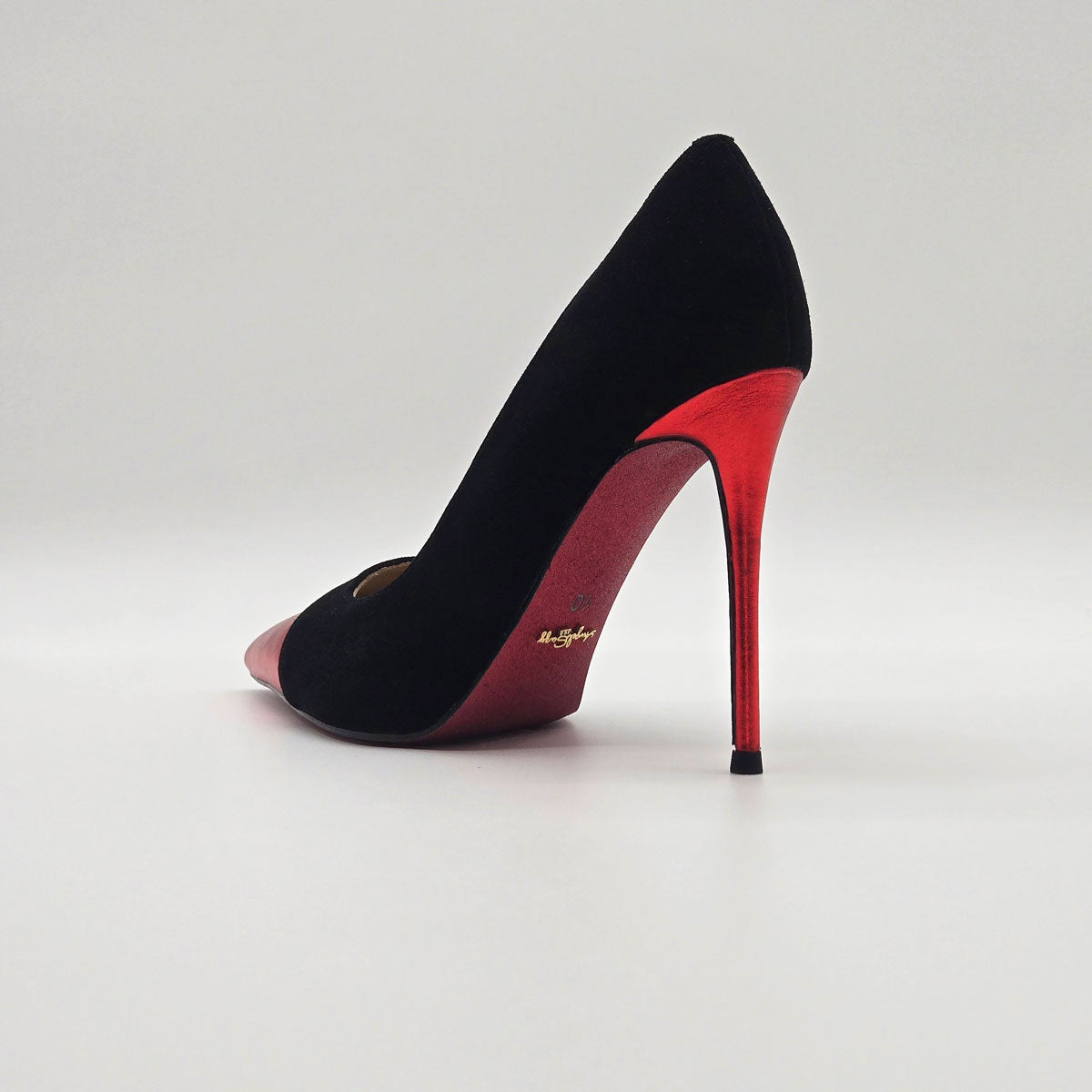 GlamourStride Heels - Scarlet Siren